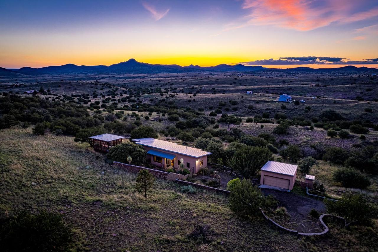 Casa De Luna Алпайн Екстер'єр фото
